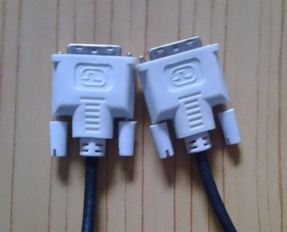 win10一拖二教程 win10一拖二教程